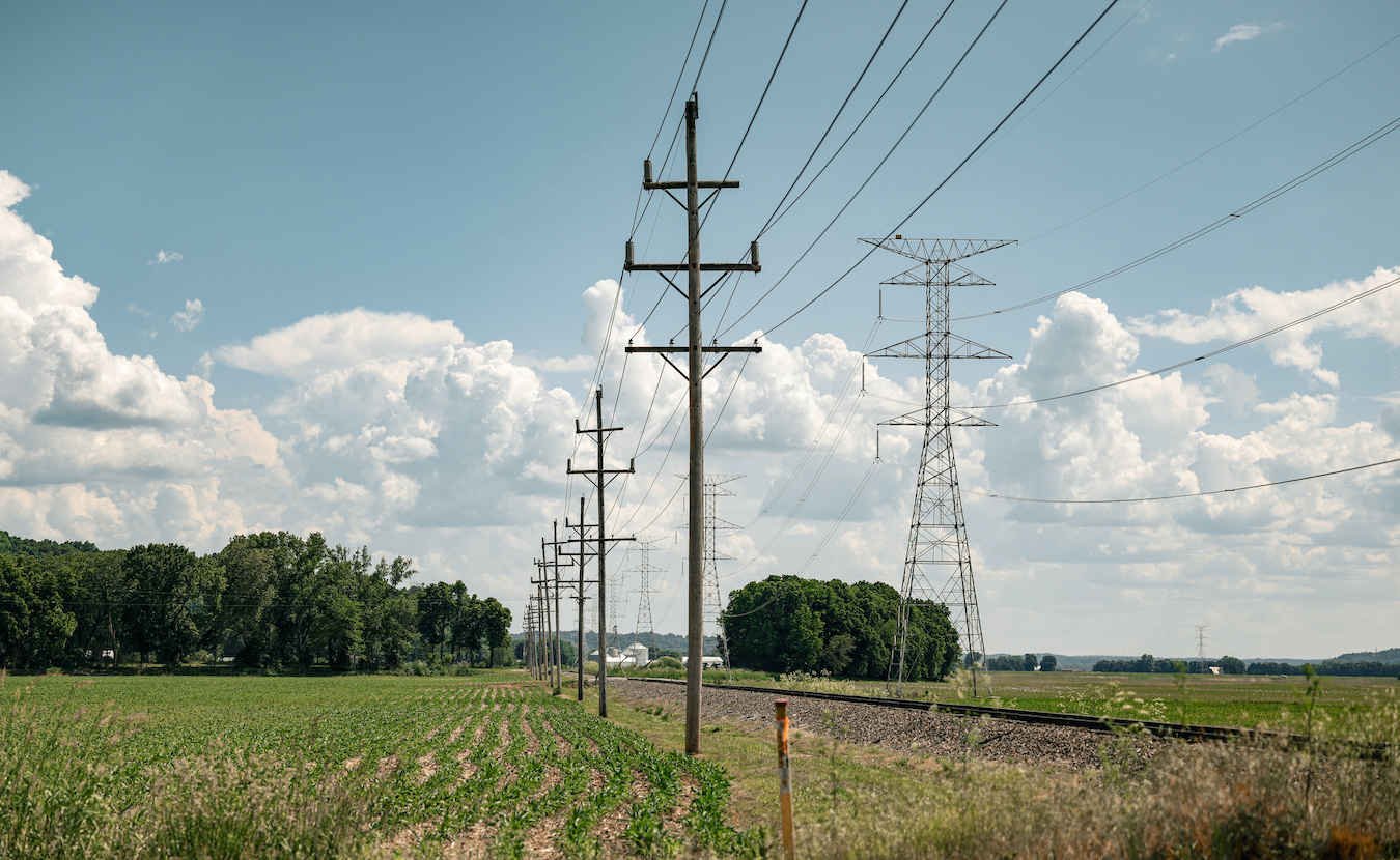 The U.S. electrical grid is a complicated network of wires that traverse the continent and connect with regional private operators who then transmit and distribute power. Some call it “a patchwork of operators with competing interests,” writes Rebecca Hill. Indiana’s electricity comes primarily from coal, natural gas, and a growing renewables market, but the transition to renewables is not without problems. | Photo by Benedict Jones