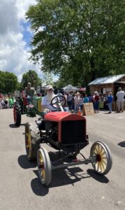 Antique tractor owners in the association include hobbyists as well as part- and full-time farmers. | Limestone Post